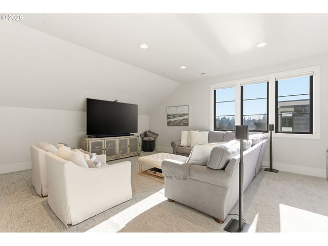 4515 Sw 59TH Ave, Portland, OR 97221