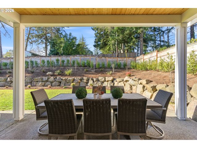 4515 Sw 59TH Ave, Portland, OR 97221