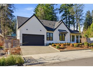 4515 Sw 59TH Ave, Portland, OR 97221
