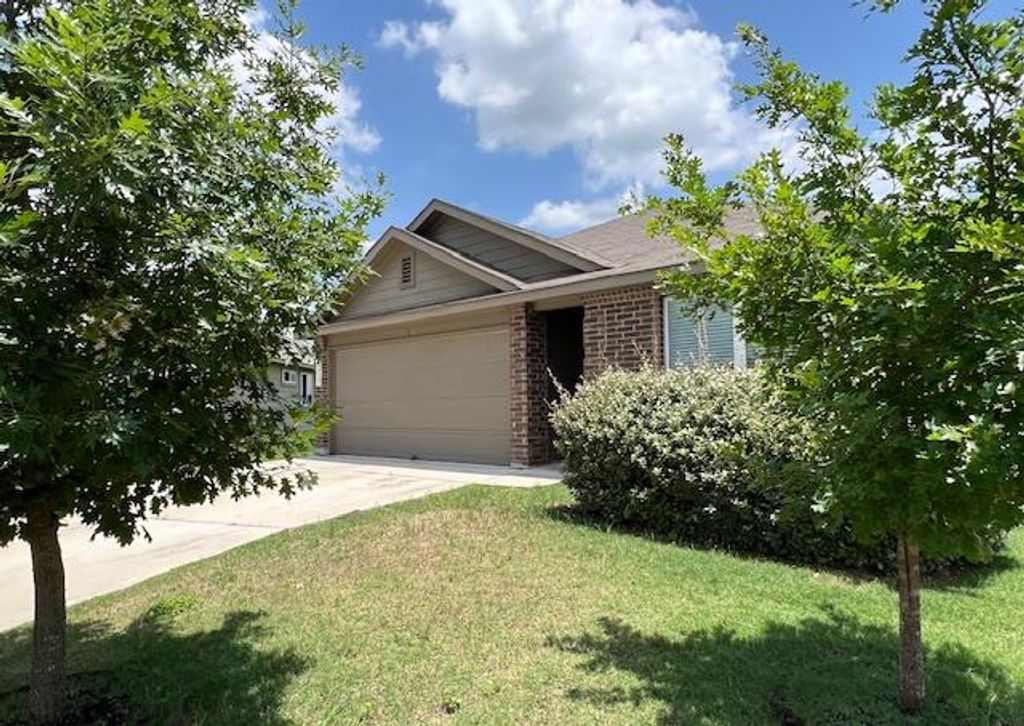 1513 Shenandoah CV, Lockhart, TX 78644