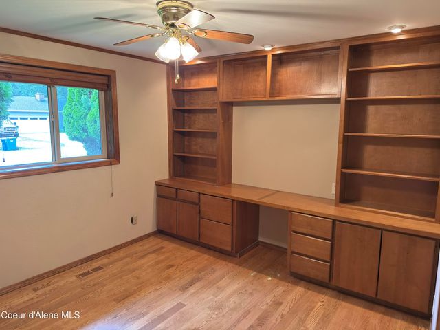 12787 N Emerald DR, Hayden, ID 83835