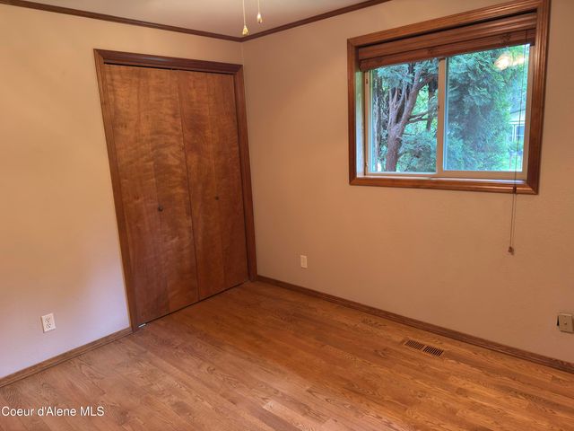 12787 N Emerald DR, Hayden, ID 83835