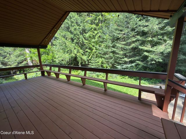 12787 N Emerald DR, Hayden, ID 83835
