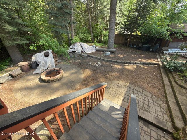 12787 N Emerald DR, Hayden, ID 83835