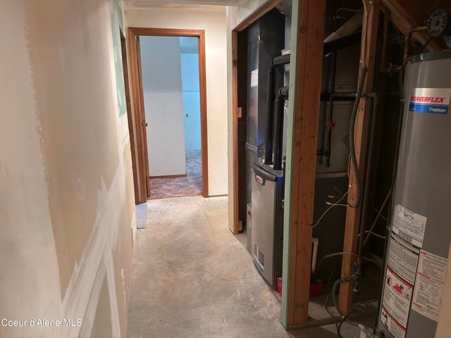 12787 N Emerald DR, Hayden, ID 83835