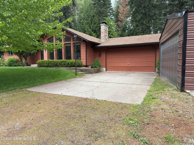 12787 N Emerald DR, Hayden, ID 83835
