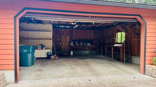 12787 N Emerald DR, Hayden, ID 83835
