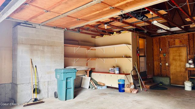 12787 N Emerald DR, Hayden, ID 83835