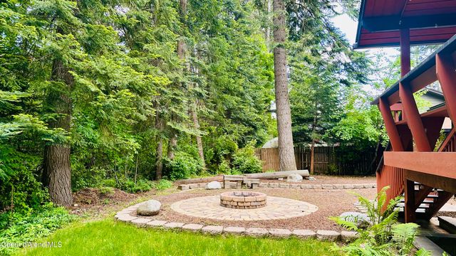 12787 N Emerald DR, Hayden, ID 83835
