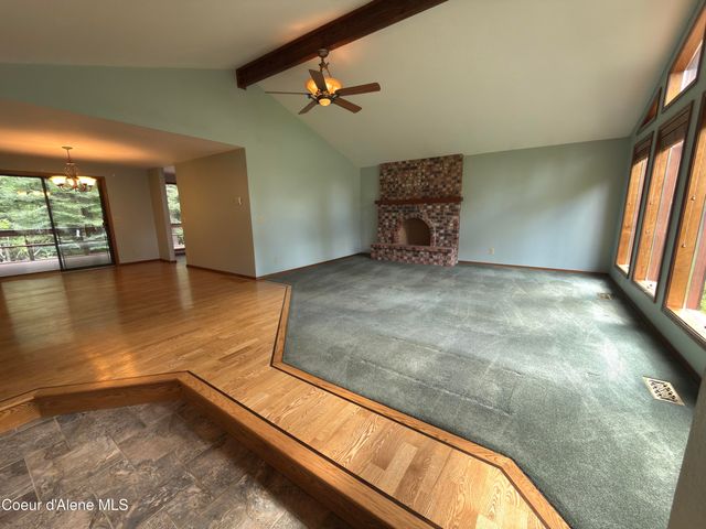 12787 N Emerald DR, Hayden, ID 83835