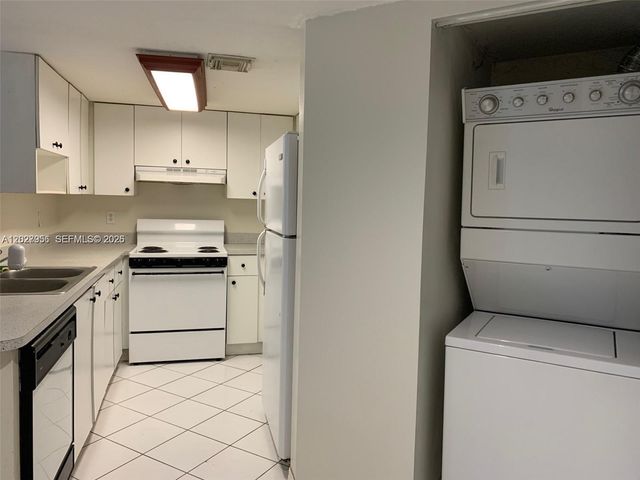 9631 SW 138TH AVE 9631, Miami, FL 33186