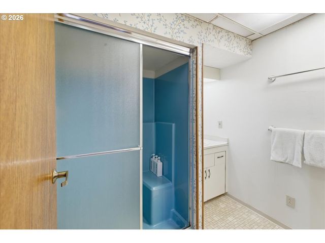 333 PACIFIC VIEW Dr, Rockaway Beach, OR 97136