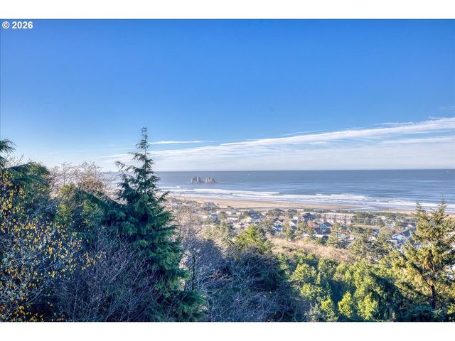 333 PACIFIC VIEW Dr, Rockaway Beach, OR 97136