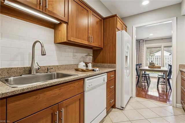 920 Poquoson CIR, Virginia Beach, VA 23452