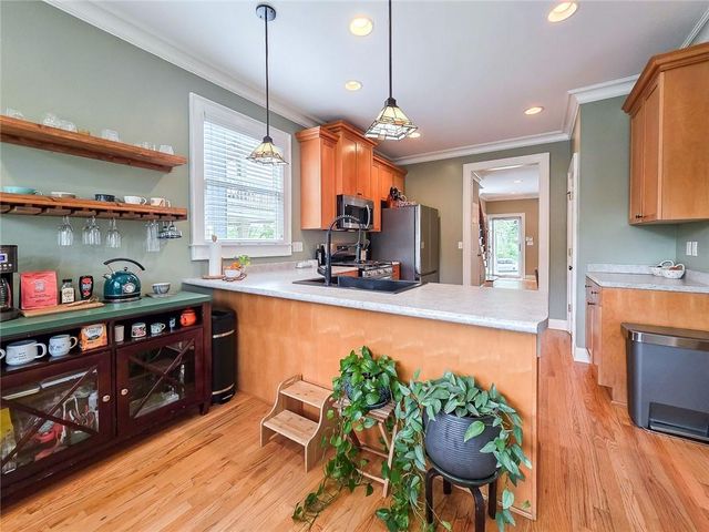 1548 Thomas Road, Decatur, GA 30032