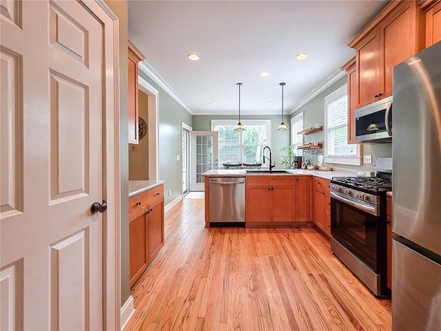 1548 Thomas Road, Decatur, GA 30032