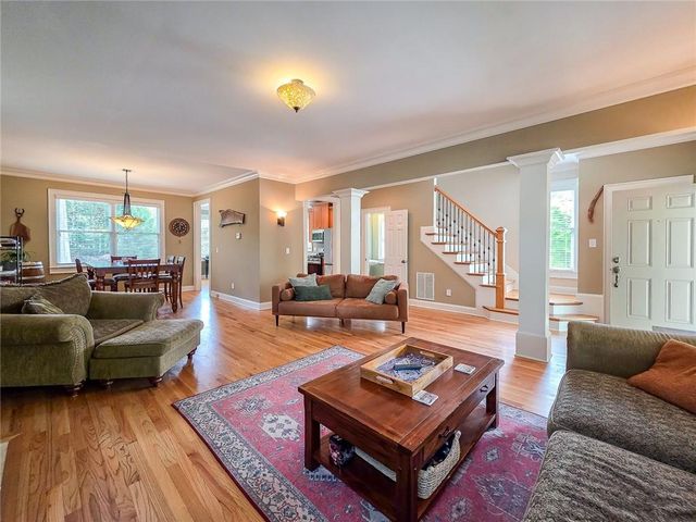 1548 Thomas Road, Decatur, GA 30032