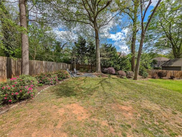 1548 Thomas Road, Decatur, GA 30032