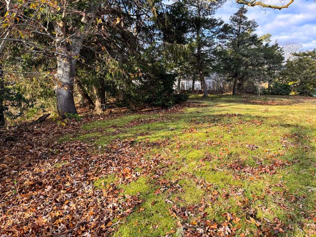 30 Pond Street, Osterville, MA 02655