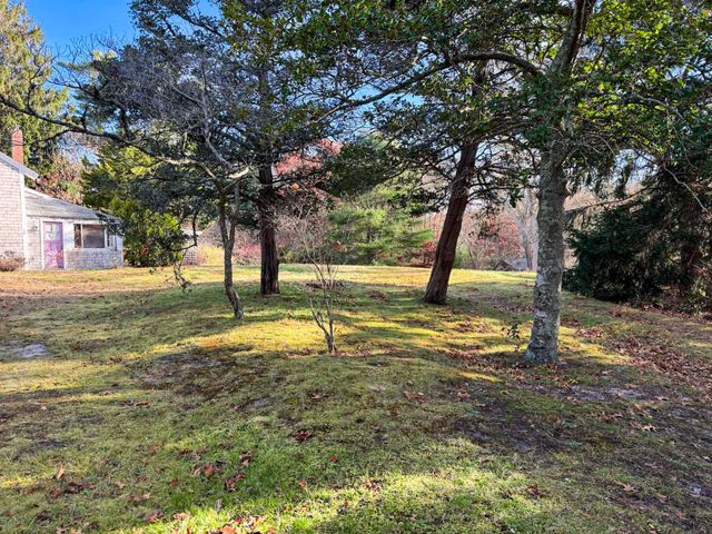 30 Pond Street, Osterville, MA 02655