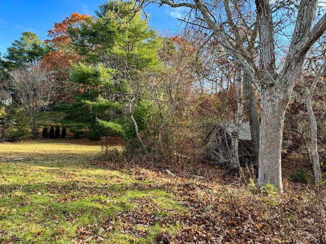 30 Pond Street, Osterville, MA 02655