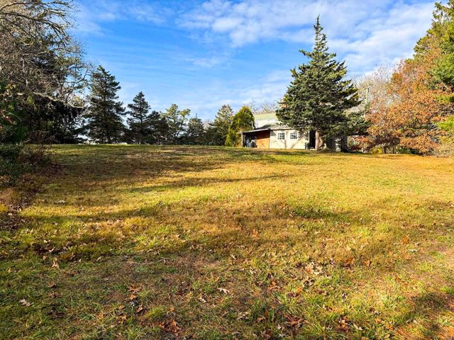 30 Pond Street, Osterville, MA 02655