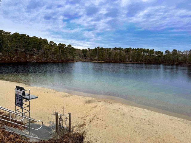 30 Pond Street, Osterville, MA 02655