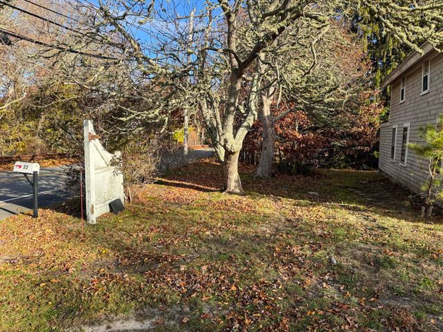 30 Pond Street, Osterville, MA 02655