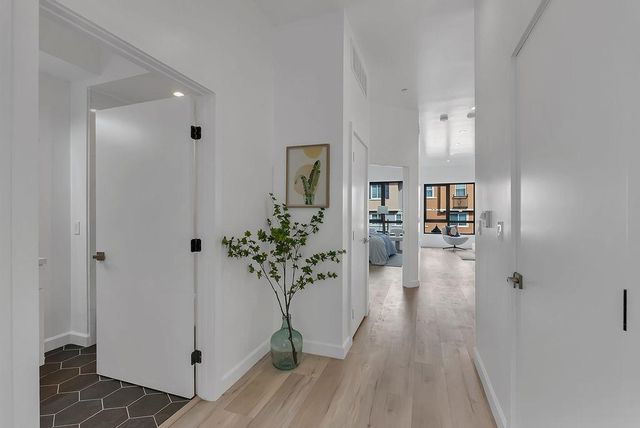 889 McLellan Drive 205, South San Francisco, CA 94080