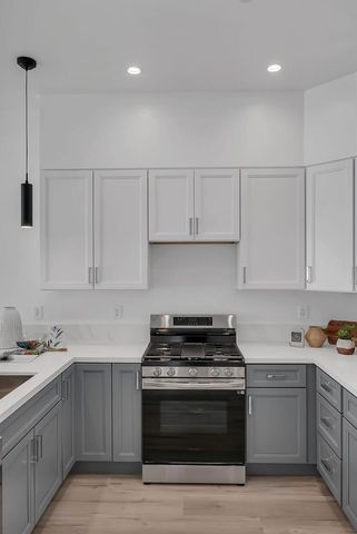 889 McLellan Drive 205, South San Francisco, CA 94080