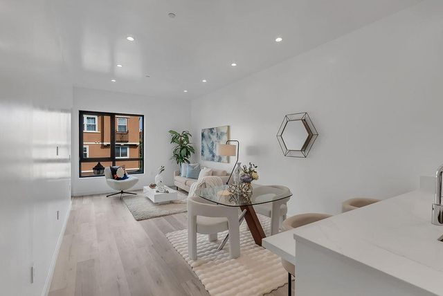 889 McLellan Drive 205, South San Francisco, CA 94080