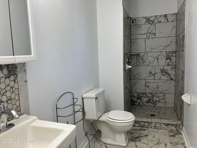 1512 Cypress Dr, Radcliff, KY 40160