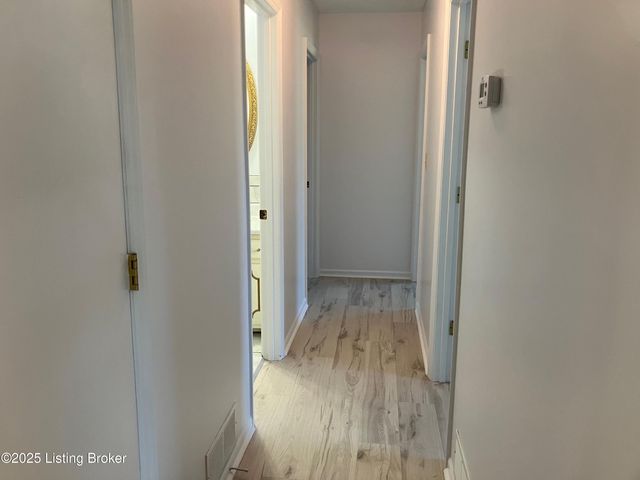 1512 Cypress Dr, Radcliff, KY 40160