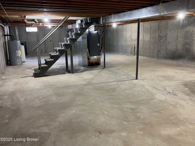 1512 Cypress Dr, Radcliff, KY 40160