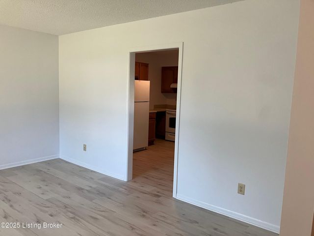 1512 Cypress Dr, Radcliff, KY 40160