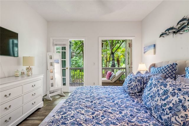 1215 Winding Oaks Circle E 403, Vero Beach, FL 32963