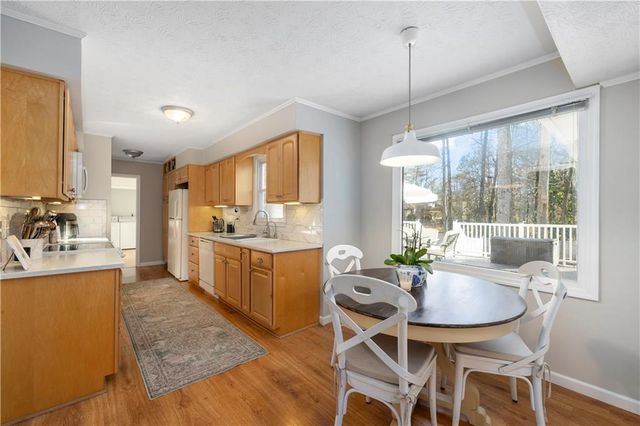 195 County Cork Drive, Mableton, GA 30126