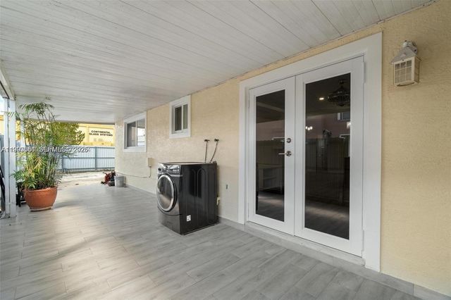 330 W 74th Pl 330, Hialeah, FL 33014