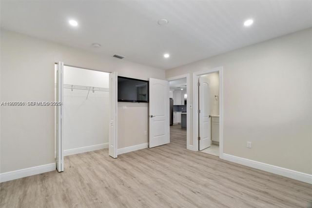 330 W 74th Pl 330, Hialeah, FL 33014