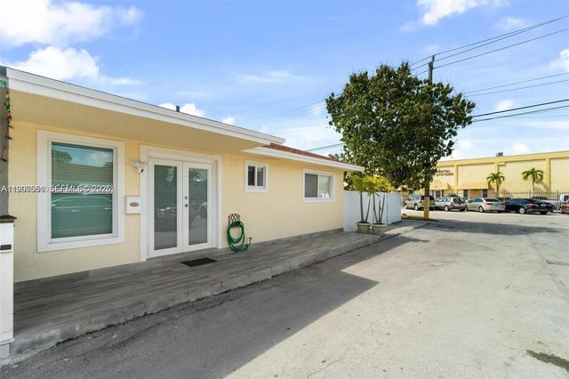 330 W 74th Pl 330, Hialeah, FL 33014