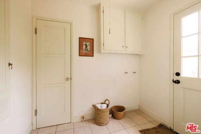 4330 Globe Avenue, Culver City, CA 90230