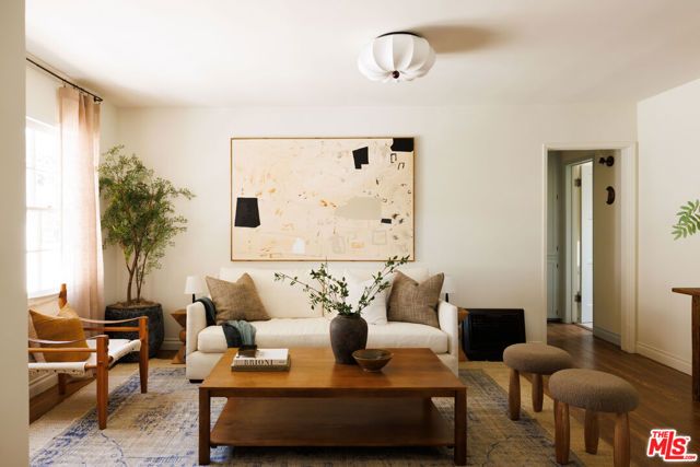 4330 Globe Avenue, Culver City, CA 90230
