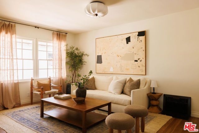 4330 Globe Avenue, Culver City, CA 90230