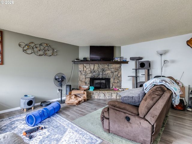1614 Se 146TH Ct, Vancouver, WA 98683