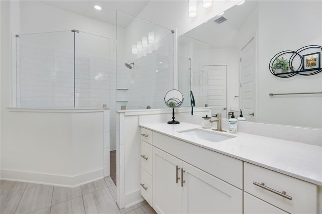 432 Cartwheel BND, Austin, TX 78738