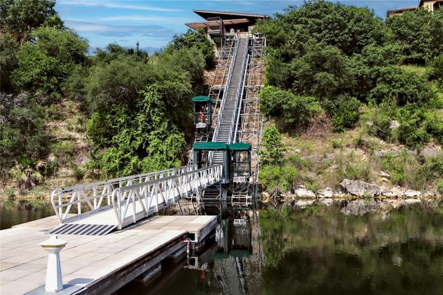 432 Cartwheel BND, Austin, TX 78738