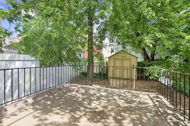 379 E 8th Street, New York City, NY 11218