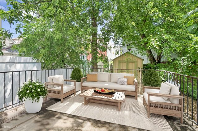 379 E 8th Street, New York City, NY 11218