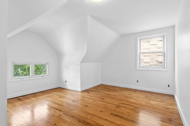 379 E 8th Street, New York City, NY 11218