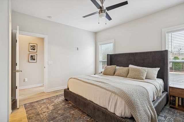969 Ashland Place Dr, Nashville, TN 37218